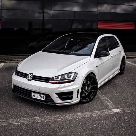 Golf 7 R, Golf 7 Gti, Vw Gol, Volkswagen Golf Gti, Golf R, Hot Hatch, Golf 7, Number 7, Sepeda Motor