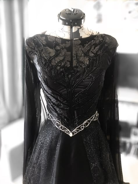 High Lady of the Night Court Feyre Archeron inspired dress.hand made Made to order. Customizable  Inspired by A Court of Thorns and Roses book series by Sarah J. Maas  Payment plan available - please message before ordering  Black satin gown. Corseted bodice with boning. Beaded and stoned decoration. Mesh cape.  Message for more details and for your sizing. Please message BEFORE ordering if you would like it customized.  If you are interested in another costume not shown in my shop, please messa High Lady Dress, Winter Court Acotar Dress, Feyre Black Dress, High Lady Of The Night Court Dress, Night Court Ball Gown, A Court Of Thorns And Roses Wedding Theme, Night Court Gown, Night Court Decor, Court Of Nightmares Dress