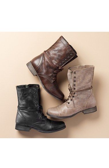 Love the black ones! Troopa Boots Outfit, Steve Madden Troopa Boots, Cap Toe Boots, Boating Outfit, Fall Jeans, Web Designs, Moto Boots, Black Stone, Boots Outfit