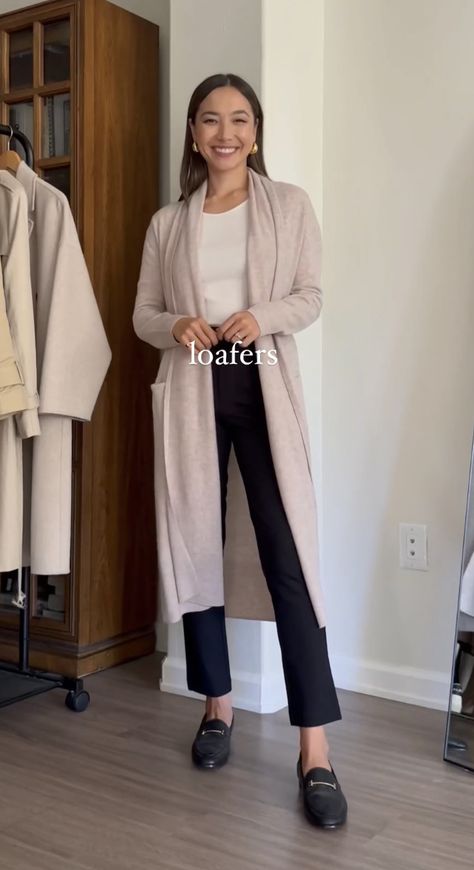 Long Cardigan Business Casual, Long Sweater Work Outfits, Long Cardigan Office Outfit, Cardigan Business Casual Outfits, Long Cardigan Work Outfit, Long Tan Cardigan Outfit, Work Cardigan Outfit, Long Cardigan Outfit Work, Business Casual Cardigan Outfit