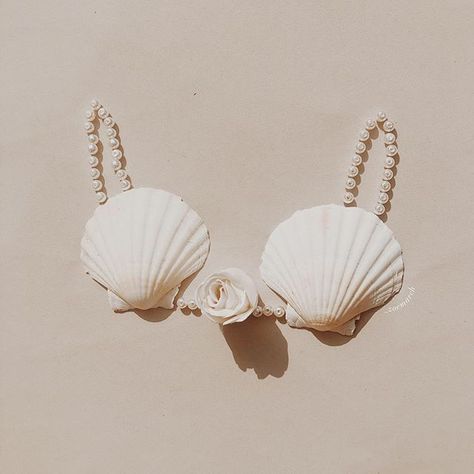 Photo by Z O E | 21 | Uk on June 14, 2020.    #Regram via @www.instagram.com/p/CBaRDJYni8D/ Sea Shell Bra, Seashell Bra, Pearl Aesthetic, Shell Bra, Sea Queen, Mermaid Tale, Mermaid Aesthetic, Thrift Flip, Mermaid Life