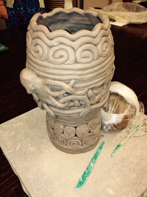 Coil pot I made last year in art. 2015 Coil Building Pottery, Coil Clay Projects Ideas, Creative Coil Pots, Coil Mug Ceramics, Exposed Coil Pots, Coil Pottery Vase, Coil Lantern, Coil Pot Ideas Ceramics, Coil Pot Ceramics