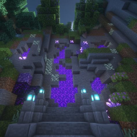 Instead of a small recatngle 4x5 portal why not try this wild portal design inside a cliff. It might be expensive but totally worth it!
 #Minecraft #minecraftbuilds #house #MinecraftPortal #Minecraftideas Nether Portal Ideas Aesthetic, Minecraft Crystal Design, Minecraft Crystal, Minecraft Portal Design, Minecraft Fantasy House, Aesthetic Minecraft Builds, Stone Doorway, Minecraft Mountain, Minecraft Portal