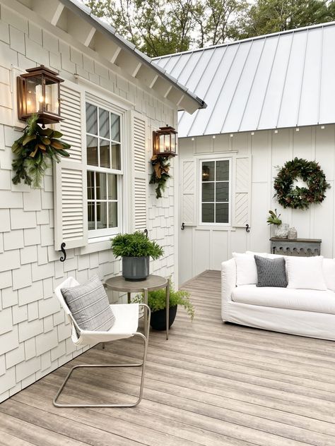 Southern Living Homes Exterior, Shingle Siding House, Beach House Outside, Deck Gardening, Galvalume Roof, Siding House, Table Decorations Diy, Southern Living Idea House, Christmas Table Decorations Diy