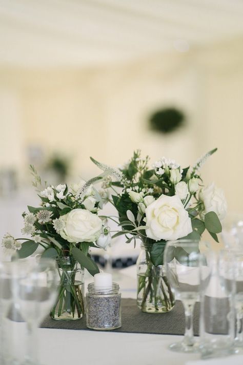 Meadow Wedding, Table Floral Arrangements, Rustic Wedding Decorations, Flowers And Greenery, Summer Meadow, Wedding Table Flowers, Whimsical Wonderland Weddings, Bohemian Summer, Wedding Flower Decorations