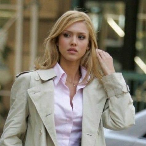 Jessica Alba Blonde Hair, Jessica Alba Fantastic Four, Susan Storm, Sue Storm, Fantastic Four Movie, Doug Jones, Invisible Woman, Marvel Icons, Honey Blonde Hair