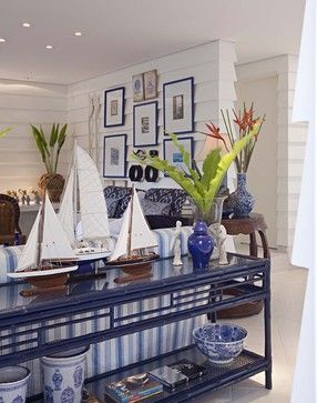 10 Beach Cottage Living Room Ideas Chinoiserie Diy, Beach Inspired Living Room, Nautical Interior Design, Grandma Design, Coastal Living Decor, Nautical Interior, Deco Marine, Nautical Room, Contemporary Living Room Design