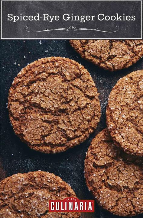 These spiced rye ginger cookies made with rye flour and a blend of ginger, black pepper, cinnamon, and cardamom are the perfect mix of chewy and crispy. #gingercookies #cookiesofinstagram #cookierecipe Pumpkin Chip Cookies, Rye Cookie, Rye Cookies, Hot Turkey Sandwiches, Pumpkin Cookies Easy, Pumpkin Chip, Ginger Black, Rye Flour, Spiced Cider