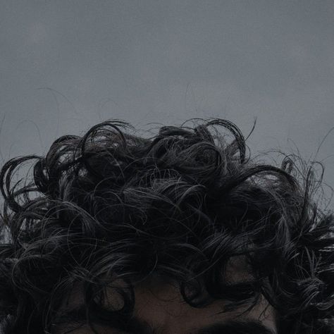 Poc Aesthetic Male Faceless, Black Hair Boy Aesthetic Faceless, Sejanus Plinth Aesthetic, Curly Hair Faceless, Black Curly Hair Boy, Sejanus Plinth, Landon Kirby, Brown Hair Boy, Black Hair Boy