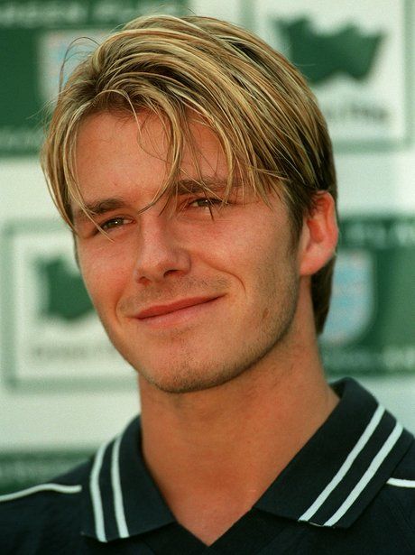 Young David Beckham David Beckham Young Pictures, Young Beckham, David Beckham 90s, Young David Beckham, Curtain Hair, David Beckham Haircut, David Beckham Family, Beckham Haircut, Beckham Family