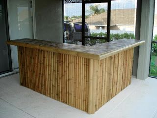 Beautiful Bamboo: What can you build out of bamboo? How about a beautiful wet bar! Bamboo Restaurant, Concrete Bar, Bamboo Roof, Farm Cafe, Bar Counter Design, Bamboo Building, Bamboo House Design, Outdoor Barbeque, Bamboo Bar