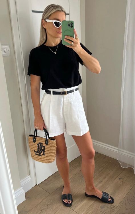 Lydia Tomilson Outfits, Australian Summer Fashion 2023, Tailored Shorts Outfit, Style Inspo Summer, Street Style Outfits Casual, Capsule Wardrobe Casual, Outfit Elegantes, Classic Style Outfits, Nashville Outfits