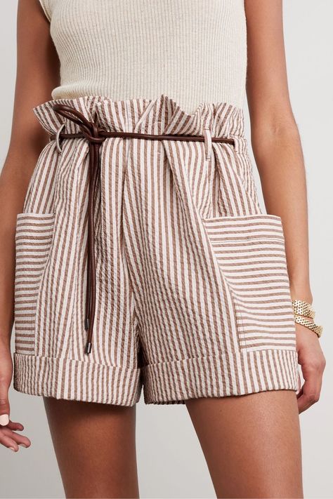 BRUNELLO CUCINELLI  Belted striped cotton-blend seersucker shorts Style Inspiration Edgy, Anita Ko, Seersucker Shorts, Nautical Stripes, Nili Lotan, Cartier Watch, Street Style Summer, Classy Casual, Hipster Fashion