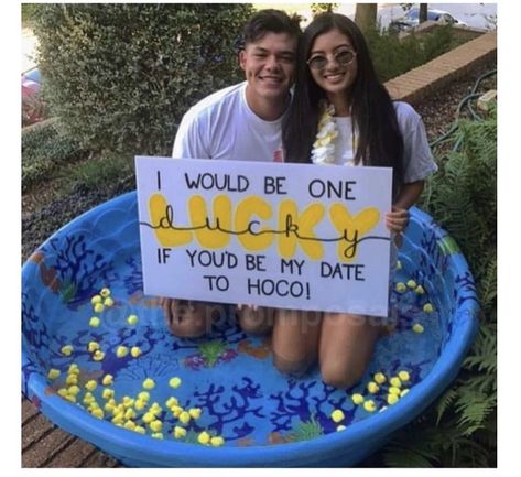 Promposals Ideas, Best Prom Proposals, Sadie Hawkins Proposals, Cute Hoco Proposals, Homecoming Poster Ideas, Cute Promposals, School Dance Ideas, Prom Posters, Cute Homecoming Proposals