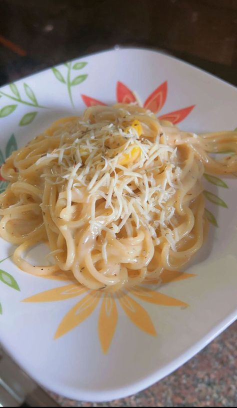 Cheesy pasta🍝 Pasta White Sauce, Pasta Cheese, Facial Massage Routine, White Sauce Pasta, Sauce Pasta, Cheesy Pasta, Tasty Pasta, White Sauce, Cheese Pasta