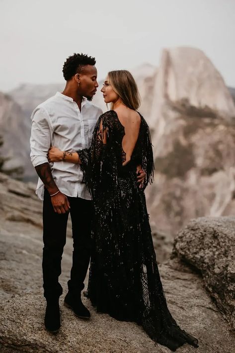 Planning a Halloween wedding? Or just love the edgy look of a black wedding dress? We've rounded up 32 of our favorite black wedding dresses that will totally make a statement on your wedding day. Say hello to the prettiest black wedding gowns you've ever seen. Edgy Wedding Dress, Black Mermaid Gown, A Black Wedding, Dark Romantic Wedding, Black Lace Wedding Dress, Black Mermaid Dress, Black Gowns, Black Lace Wedding, Black Corset Dress