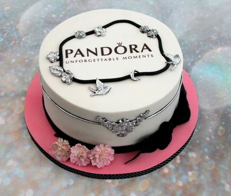 Pandora Cake Pandora Cake Ideas, 25th Cake, Strawberry Hennessy, Pandora Cake, Birthday Cake Strawberry, Hennessy Cake, Cute Cat Birthday, Fashionista Cake, Cat Birthday Cake