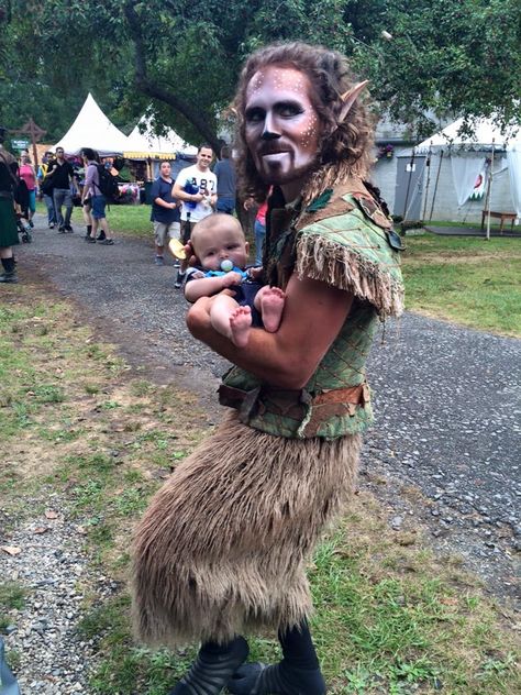 New York Renaissance Faire. Ren Faire Costume Wlf, Satyr Ren Faire, Men’s Renn Faire Costume, Diy Satyr Legs Faun Costume, Carnaval Inspo, Ren Faire Costume Fur, Forest Costume, Enchanted Characters, Fae Aesthetic