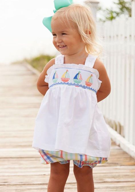 Shrimp & Grits Kids - Girls Smocked and Appliqued Childrens Clothing Bubbles Bishop Dresses Swimsuits Matching Sets Baby Toddler Southern Classic Preppy Easter Southern Baby Clothes, Preppy Baby Girl, Preppy Toddler, Smocked Baby Clothes, Preppy Baby, Adrette Outfits, Preppy Kids, Shrimp Grits, Girls Smock