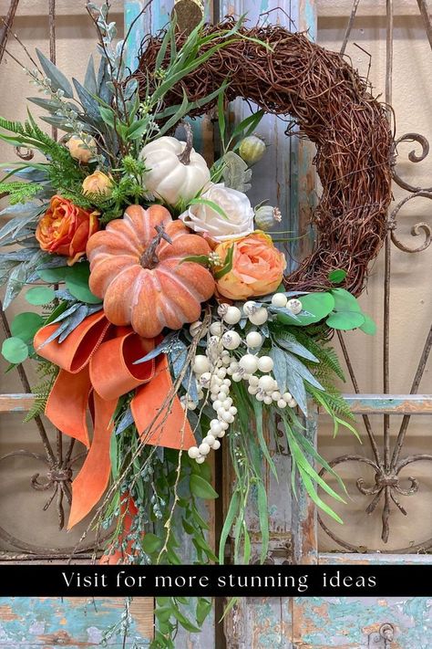 Thanksgiving Wreath Ideas Sunflowers Crafts, Autumn Wreath Ideas, Thanksgiving Wreath Ideas, Hanging Wreaths, Welcome Banners, Kitchen Wreath, Floral Door Wreaths, Fall Decor Wreaths, Fall Thanksgiving Wreaths