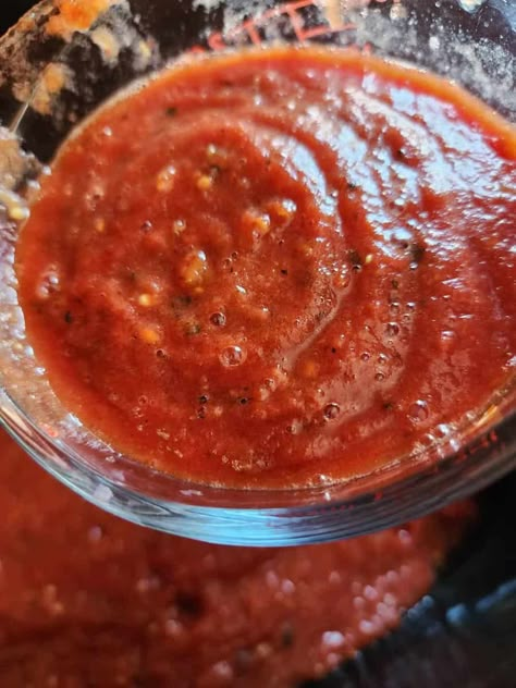 Homemade Roasted Tomato Spaghetti Sauce Canning Recipe - Hawk Point Hobby HomeStead Fire Roasted Spaghetti Sauce, Roasted Tomato Spaghetti Sauce, Vegetable Preserving, Spaghetti Sauce Canning Recipe, Spaghetti Sauce Canning, Roasted Tomato Spaghetti, Cherry Tomato Salsa Recipe, Peach Pepper Jelly Recipe, Peach Pepper Jelly