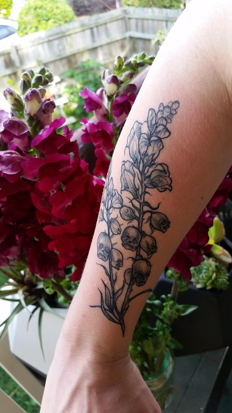 Snapdragons by Stacey @ Fox and Moon Tattoo in Brisbane Australia Poison Flower Tattoo, Tattoo Snapdragon, Low Arm Tattoo, Flowers And Skulls Tattoos, Snapdragon Flowers Tattoo, Dried Snapdragon Tattoo, Poisonous Flowers Tattoo, Snap Dragon Tattoo, Snapdragon Tattoo