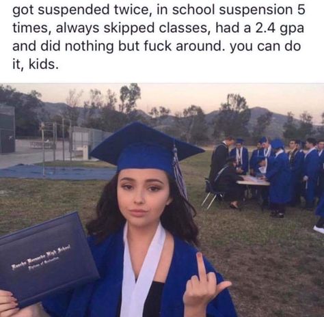 In School Suspension, Masters Graduation Pictures, Graduation Picture Poses, Grad Photoshoot, People Poses, Graduation Photoshoot, Grad Pics, Cap And Gown, Grad Photos