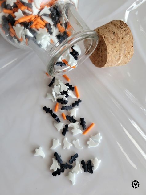 Found these cute Halloween sprinkles in store yesterday 😍 couldn't find them online but linked some Halloween sprinkles & glass jars that were similar! 🦇🎃 http://liketk.it/3lKgF 
#Halloween #Halloweensprinkles #halloweenfood #halloweeninspo #LTKhome #LTKkids @liketoknow.it.family @liketoknow.it.home @liketoknow.it #liketkit 
🌾
| sprinkles | halloween sprinkles | sprinkle mix | amazon sprinkles | sprinkles halloween | food sprinkles | halloween sprinkle mix | sprinkles store | sprinkle sprink Autumn Baking, Happy Halloweenie, Halloween Foods, Halloween Sprinkles, Haunted Halloween, Spooky Szn, Sprinkle Cookies, Videos Cooking, Fall Cookies