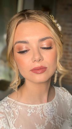 Hair for the day on Pinterest Wedding Minimalist Makeup, Soft Feminine Bridal Makeup, Bride Makeup Beach Wedding, Soft And Romantic Wedding Makeup, Garden Party Wedding Makeup, Bridal Makeup Peach Tones, Junior Bridesmaid Makeup Natural, Soft Summer Glam Makeup, Soft Glam Wedding Makeup Brides Fair Skin