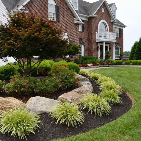 Front Yard Walkway Landscaping Ideas, Simple Elegant Landscaping, Large Front Yard Island Landscaping, Front Yard Landscaping Wisconsin, Hoa Approved Front Yard, Landscaping Ideas Farmhouse, Front Yard Landscaping Corner Lot, Front Lawn Islands, No Lawn Front Yard