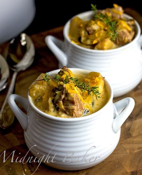 Steak and Ale Cheese Soup An English pub classic made easy in the slow cooker. Slow Cooker Steak, Steak And Ale, Best Soup Recipes, Easy Soup, Soup Recipes Slow Cooker, Pub Food, Easy Slow Cooker Recipes, Cheddar Soup, English Food