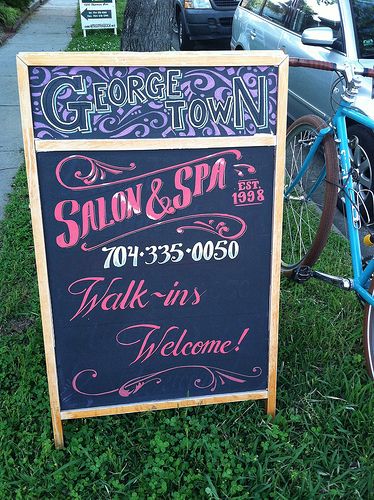 Oh, the glory of Chalk Markers. Nail Salon Chalkboard Sign, Spa Chalkboard Signs, Creative Chalkboard Ideas, Chalkboard Nails, Side Walk, Chalk Sign, Chalk Design, Calligraphy Drawing, Salon Signs