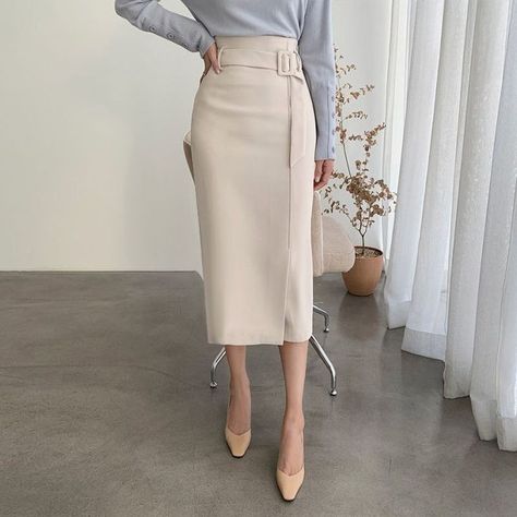 Suit Skirt Women, Pencil Dress Casual, Elegant Skirts, Skirts 2023, Black Skirts, Pencil Skirt Outfits, Casual Party Dresses, Elegant Office, Formal Skirt