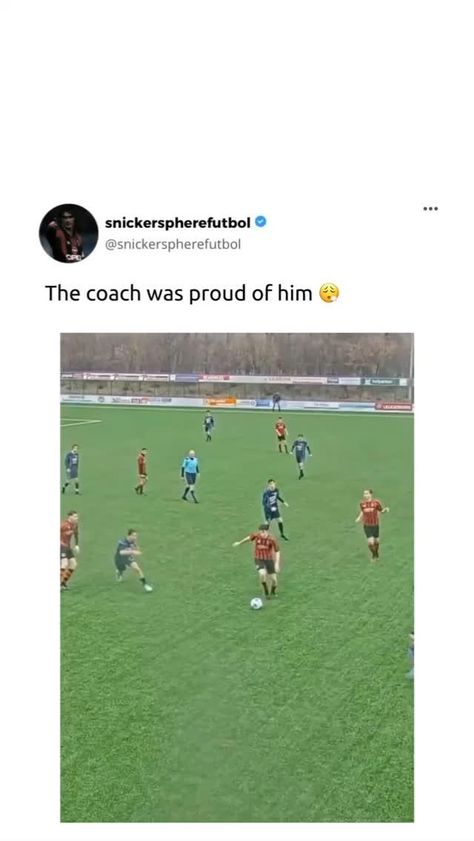 Posted @withregram • @snickerspherefutbol 😂 Follow (@snickerspherefutbol) for daily football videos! Soccer Things, Funny Soccer Videos, Football Videos, Relatable Tiktoks, Soccer Gifs, Biker Boys, Soccer Tips, Soccer Funny, Soccer Motivation