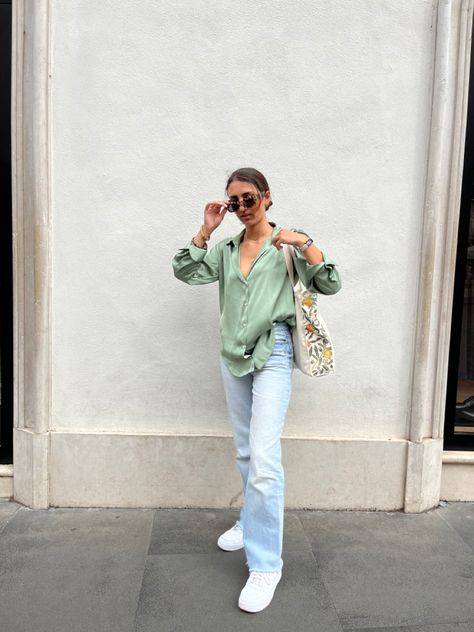 Silk Shirt Jeans Outfit, Rome Italy Outfits, Rome Outfits, Italy Outfits, White Silk, Silk Shirt, White Shoes, Jean Shirts, Jean Outfits