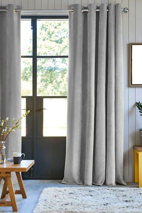 Velvet Curtains Living Room, Grey Velvet Curtains, Velvet Bedroom, Dining Room Curtains, Velvet Drapes, Home Insulation, Living Room Curtains, Room Curtains, Grey Curtains