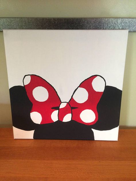 Minnie Mouse Painting On Canvas, Disney Acrylic Painting Easy, Minnie Mouse Painting, Mickey Painting, Mickey Mouse Painting, Minnie Mouse Canvas, Cuadros Diy, Disney Canvas Art, Disney Canvas