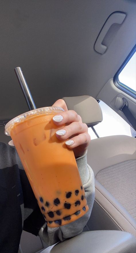 Thai Milk Tea Boba Aesthetic, Boba Tea Aesthetic Pictures, Thai Milk Tea Aesthetic, Bubble Tea Aesthetic Instagram, Boba Picture, Tai Tea, Boba Tea Aesthetic, Thai Tea Boba, Boba Flavors