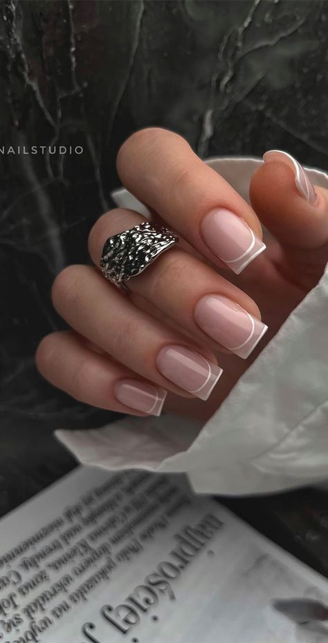 simple french tips, french tip nails, french manicure, modern french tips, french nails, french colored tips Double French Nails, Retro Nails, Hello Nails, Subtle Nails, Minimal Nails, French Nail Designs, Blush Nails, Classic Nails, Manicure Nails