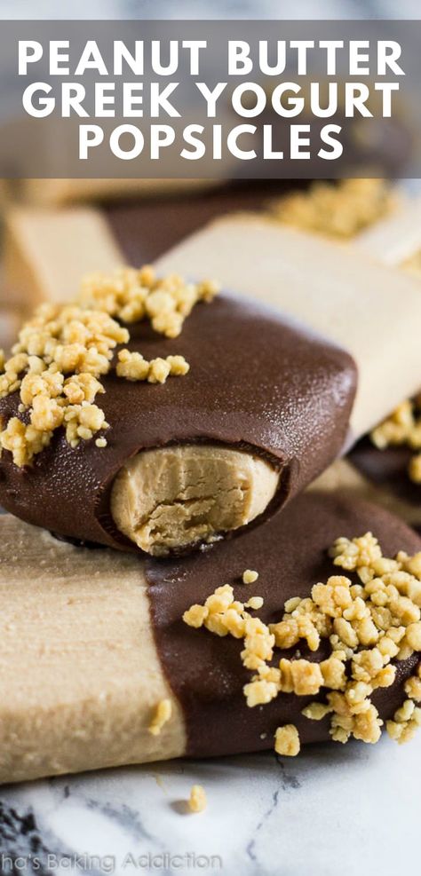 Yoghurt Popsicles, Peanut Butter Recipes Easy, Sweet Deserts, Greek Yogurt And Peanut Butter, Chocolate Popsicles, Peanut Butter Yogurt, Salted Peanuts, Yogurt Popsicles, Chocolate Covered Peanuts