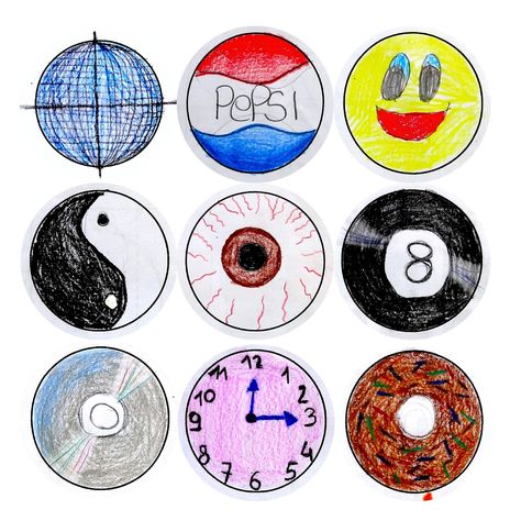 To begin with my pupils of Year7, I gave them just an empty circle and everyone filled the shape with   different textures and picture... Converse Drawing, Circle Doodles, Shapes Lessons, Art Handouts, Kindergarten Projects, Teaching Drawing, Circle Drawing, Creative Circle, Year 5