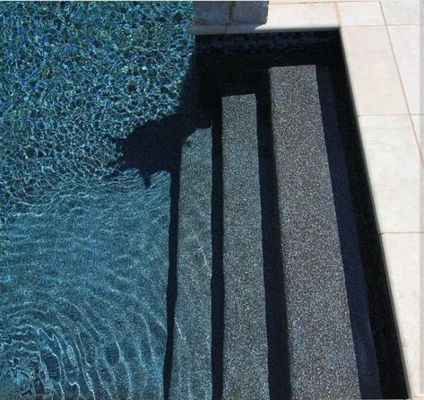 Pool Pebble Colors, Mini Pebble Pool Colors, Pebble Pool Finish, Dark Pool Aesthetic, Blue Swimming Pool, Pebble Tec Colors, Pebble Tech Pool Colors, Pool Pebble Tec Colors, Dark Blue Pool