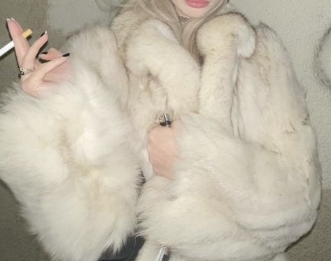 Winter Aesthetic Y2k, Fur Aesthetic Outfit, Slavic Winter Aesthetic, Russian Aesthetic Girl, Wintercore Aesthetic, Russian Girl Aesthetic, Russian Vibes, Slavic Doll, White Fur Coat