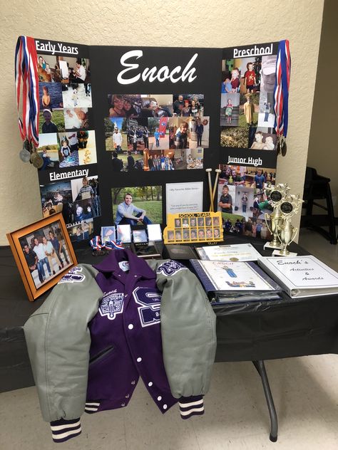 Grad Boards Graduation Photos, Senior Table Display Sports, Graduation Table Ideas Display Boys, Senior Dance Table Display, Graduation Boards Display, Senior Night Table Display Basketball, Senior Night Table, Graduation Trifold Board Photo Displays, Senior Night Trifold Board