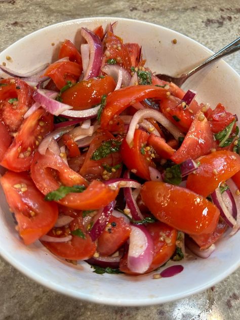 Balsamic Marinated Tomatoes, Marinade Tomato Salad, Roasted Tomatoes With Balsamic Vinegar, Marinated Tomatoes And Onions, Tomatoes And Onion Salad, Tomato Red Onion Salad, Tomato Marinade, Marinated Tomato Salad, Tomato Onion Salad