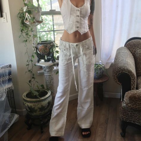 White Low Rise Pants, Low Rise Trousers Outfit, Early 2000/, Trouser Outfit, Low Rise Pants, Early 2000’s, White Trousers, Trouser Pants, Miss Me