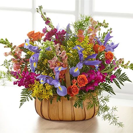 Snapdragon Flowers & Bouquets | ProFlowers Orange Flower Bouquet, Bright Summer Flowers, Birthday Flower Delivery, Flower Bouquet Delivery, Summer Flower Arrangements, Iris Tattoo, Floral Crafts, Flower Factory, Bouquet Delivery