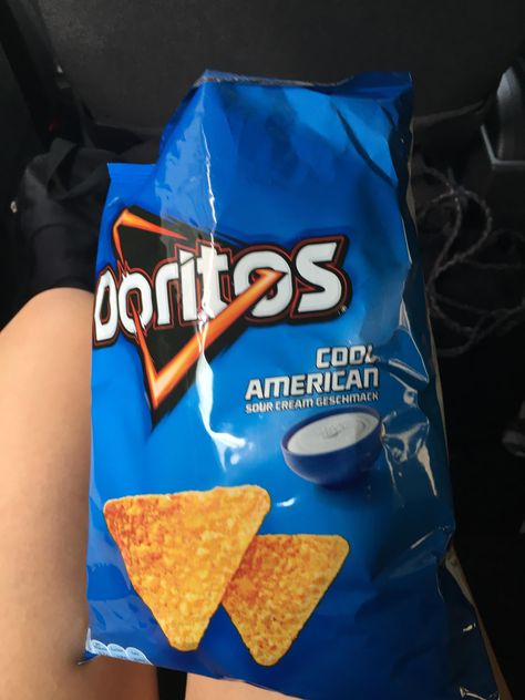 Doritos Aesthetic, Usa Snacks, Blue Doritos, Taco In A Bag, Period Cravings, After School Snack, Night Food, School Snack, Best Food Ever