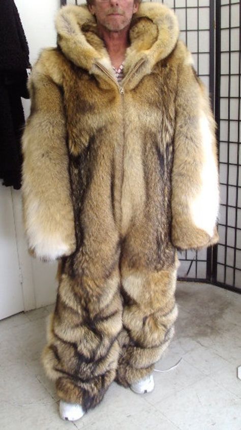 Penny Table, Mens Fur Coat, Fur Mitten, Green Fur, Fur Hats, Coyote Fur, Mens Fur, Mink Fur Coat, Mens Hoodies