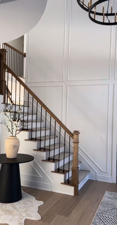 Wall Trim Up The Stairs, Wainscoting Staircase With Handrail, Simple Hallway Panelling, Traditional Home Staircase, Waynes Coating On Stairs, Moulding Staircase Wall, Wall Trim Staircase, Wall On Stairs Ideas, Entryway Staircase Decor